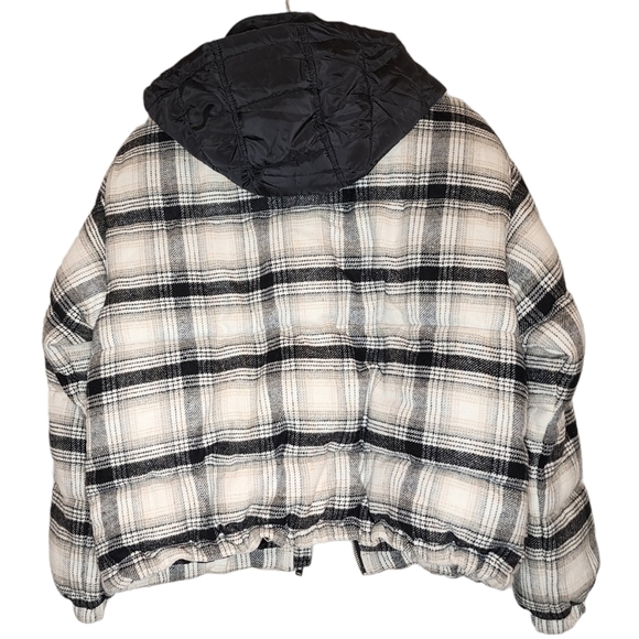 American Eagle Wool-blend plaid puffer coat. Women's size xs. - Picture 5 of 16